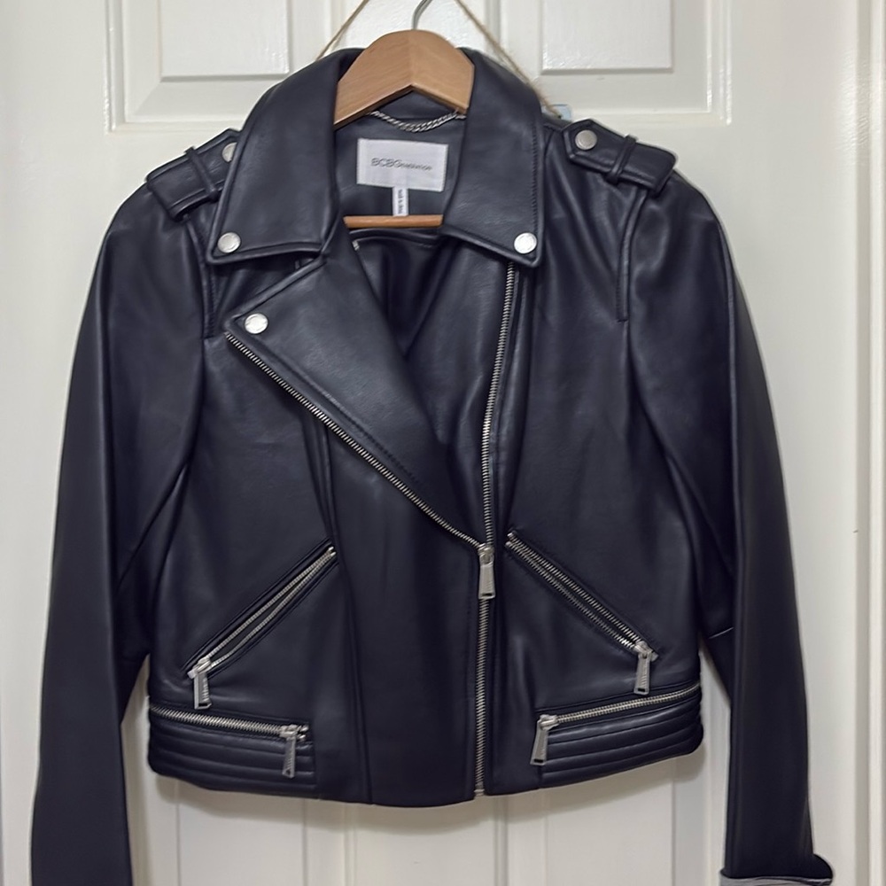 BCBG faux leather jacket in Navy, size M